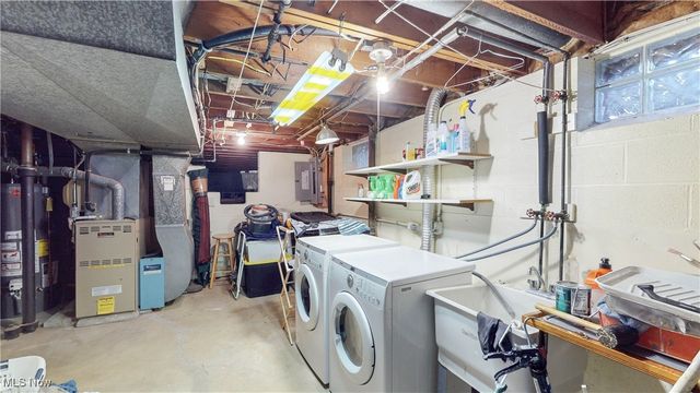 328 Plymouth Drive, Bay Village, OH 44140