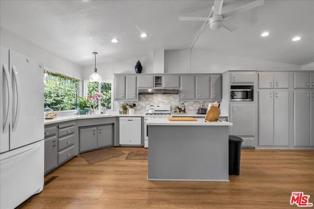 73450 Country Club Drive 261, Palm Desert, CA 92260