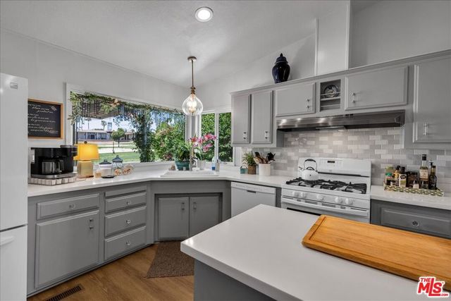 73450 Country Club Drive 261, Palm Desert, CA 92260