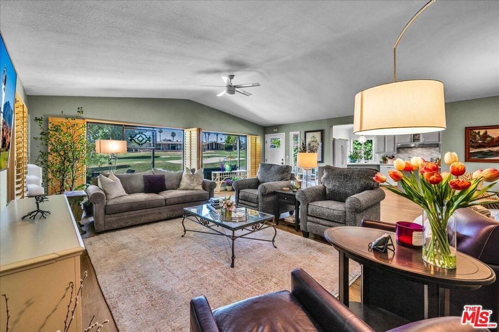 73450 Country Club Drive 261, Palm Desert, CA 92260