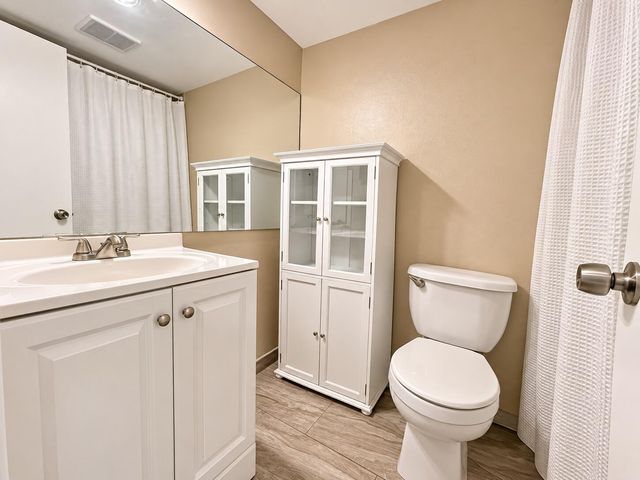 7385 W Sunrise Boulevard, Plantation, FL 33313