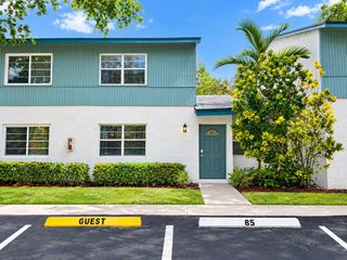 7385 W Sunrise Boulevard, Plantation, FL 33313