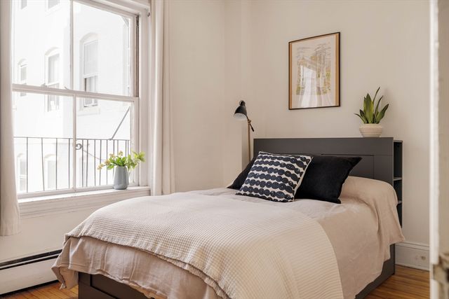 1800 Massachusetts Ave 23, Cambridge, MA 02140