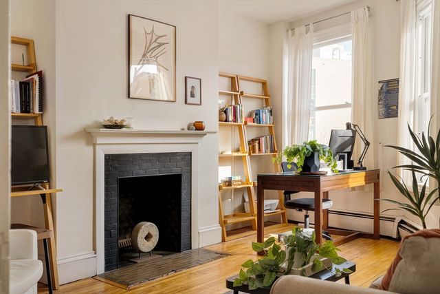 1800 Massachusetts Ave 23, Cambridge, MA 02140