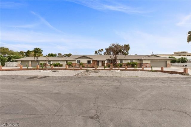2211 Edgewood Avenue, Las Vegas, NV 89102