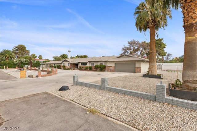 2211 Edgewood Avenue, Las Vegas, NV 89102