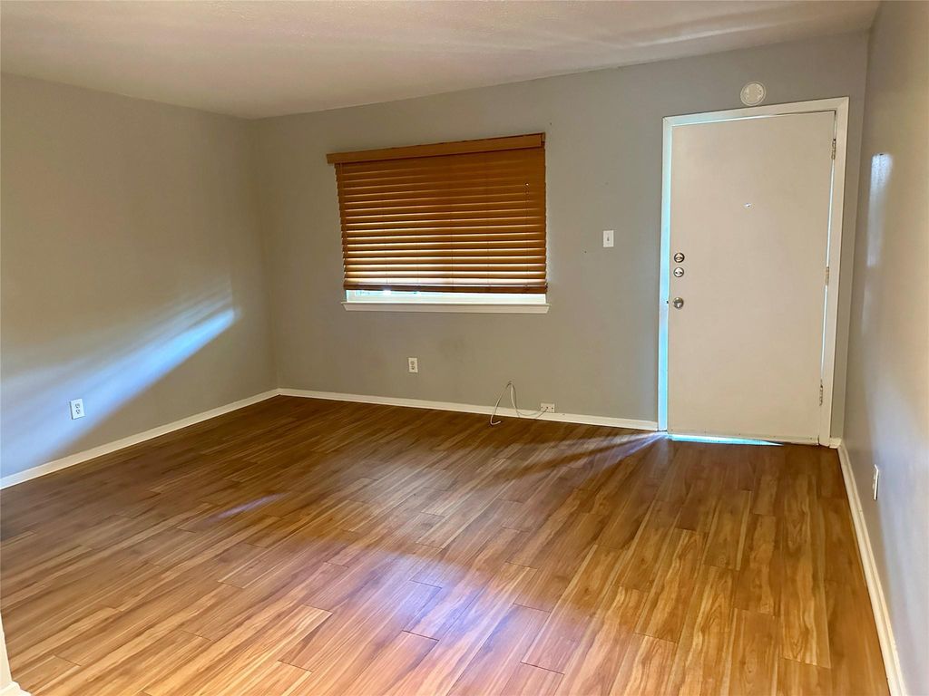 10810 Newmont RD 8, Austin, TX 78758