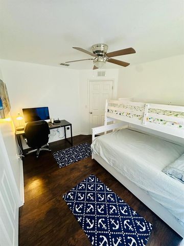 13272 HELM STREET, Largo, FL 33774