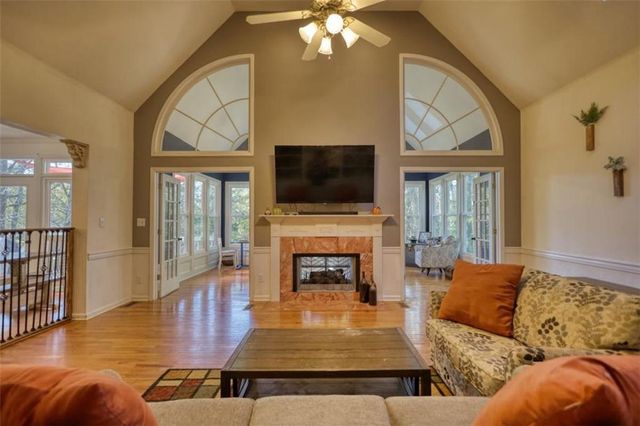 270 Highview Trace, Fayetteville, GA 30215