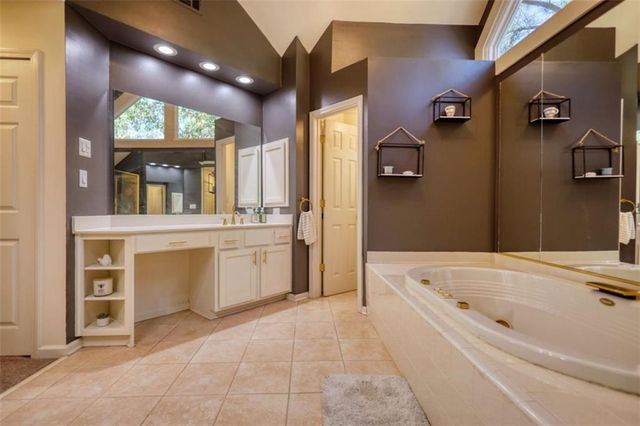 270 Highview Trace, Fayetteville, GA 30215