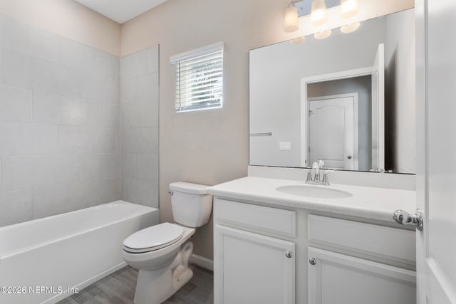 1694 MATHEWS MANOR Drive, Jacksonville, FL 32211