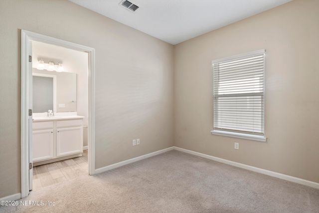 1694 MATHEWS MANOR Drive, Jacksonville, FL 32211