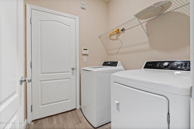 1694 MATHEWS MANOR Drive, Jacksonville, FL 32211