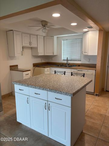 100 Silver Beach Ave Apt 926, Daytona Beach, FL 32118
