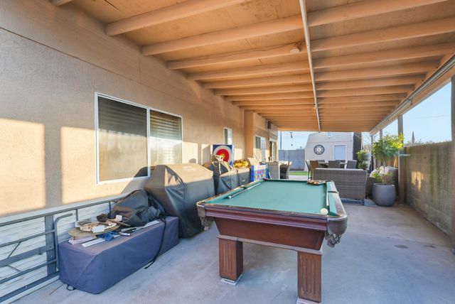 1421 Riverette Dr, Modesto, CA 95351