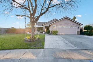 1421 Riverette Dr, Modesto, CA 95351
