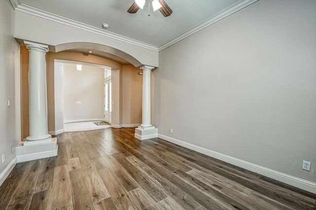 8405 N Paula, Fresno, CA 93720