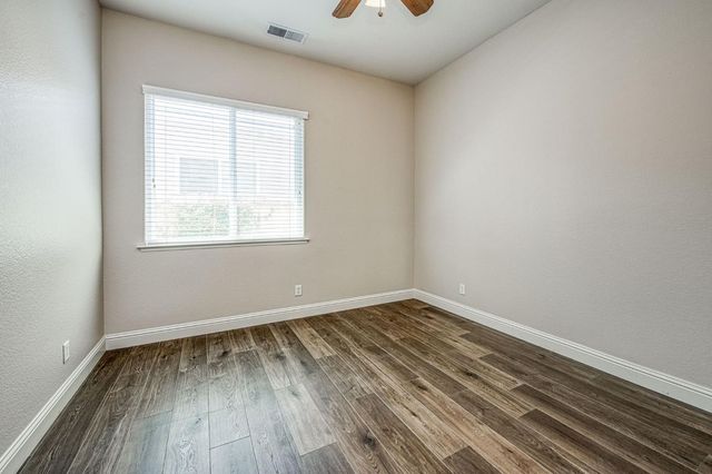 8405 N Paula, Fresno, CA 93720