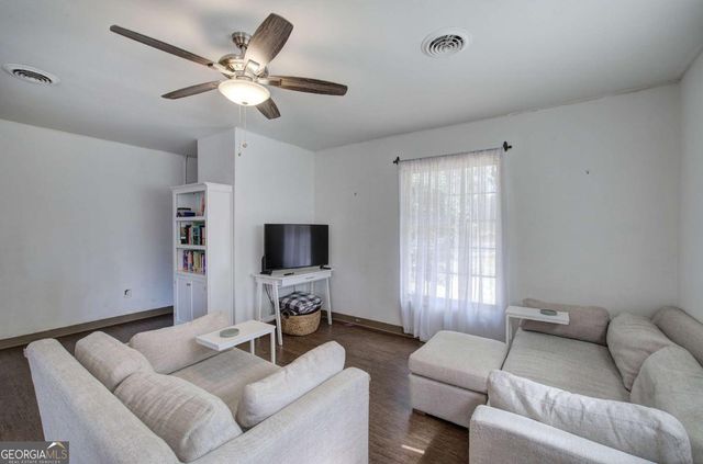 26 Cedar Lane, Cartersville, GA 30120