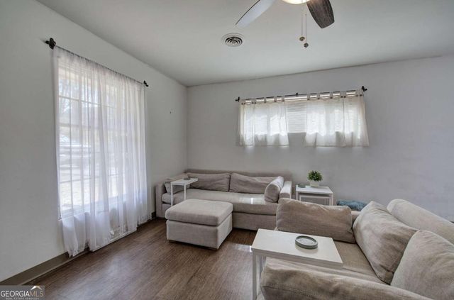 26 Cedar Lane, Cartersville, GA 30120