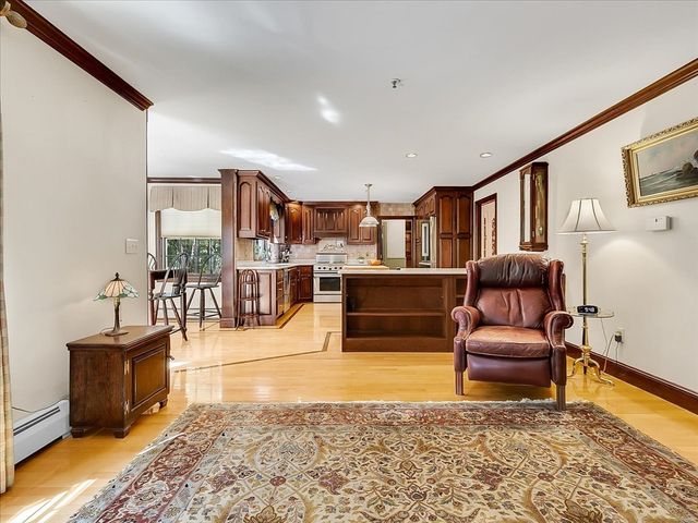 62 Old Yankee Rd, Haverhill, MA 01832