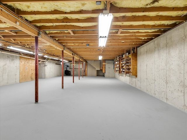 62 Old Yankee Rd, Haverhill, MA 01832