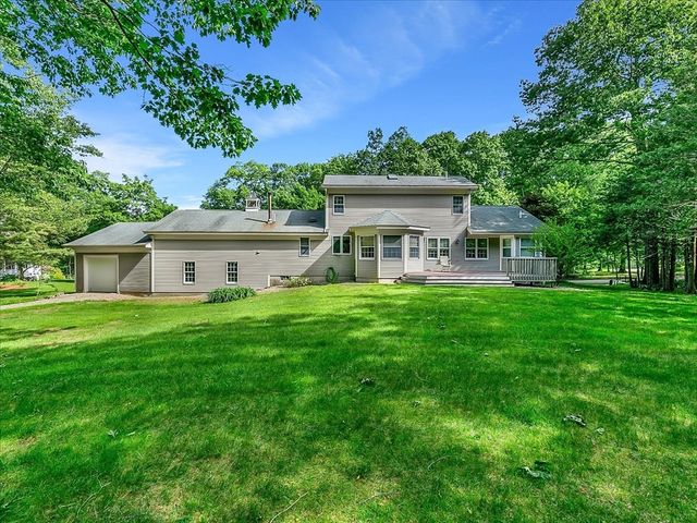 62 Old Yankee Rd, Haverhill, MA 01832