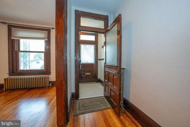 3740 MANAYUNK AVE, Philadelphia, PA 19128
