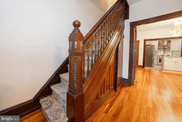 3740 MANAYUNK AVE, Philadelphia, PA 19128