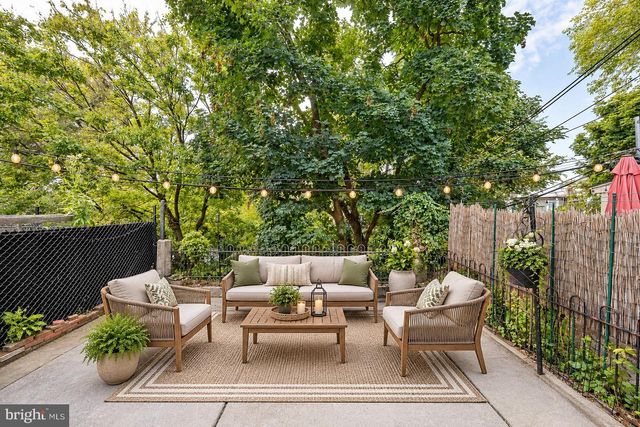 3740 MANAYUNK AVE, Philadelphia, PA 19128