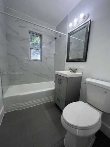 1275 NW 60th St 6, Miami, FL 33142