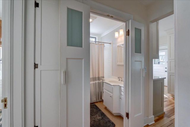 2025 E Dayton Street, Madison, WI 53704