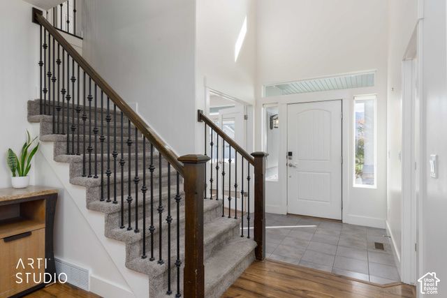 14 N SUNSET DR, Vineyard, UT 84059
