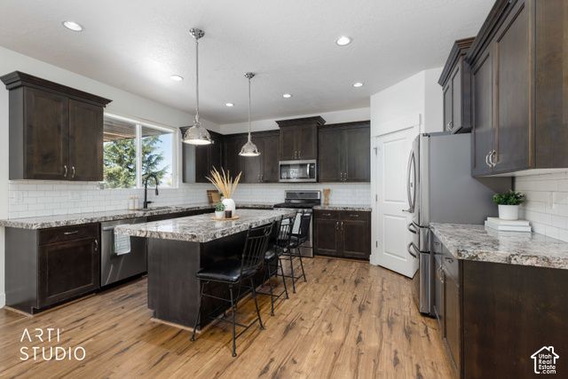 14 N SUNSET DR, Vineyard, UT 84059