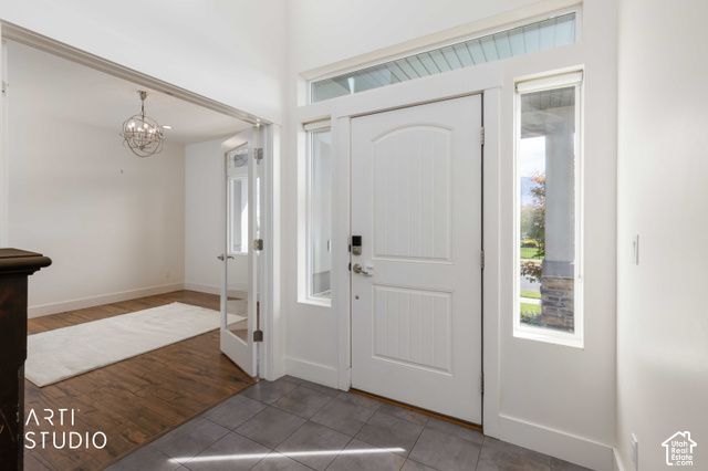 14 N SUNSET DR, Vineyard, UT 84059