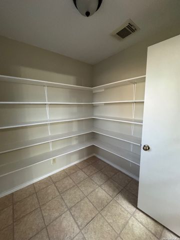 10114 Sandbrook Hill, San Antonio, TX 78254