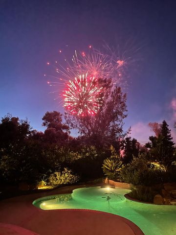 10198 N Spanish Bay Drive, Fresno, CA 93720