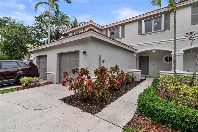 8128 BIG PINE Way, Riviera Beach, FL 33407