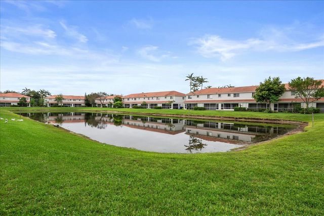 8128 BIG PINE Way, Riviera Beach, FL 33407