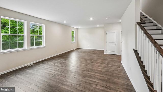 3049 MARTHA WAY, Pennsburg, PA 18073