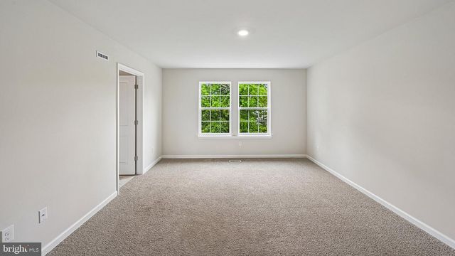 3049 MARTHA WAY, Pennsburg, PA 18073