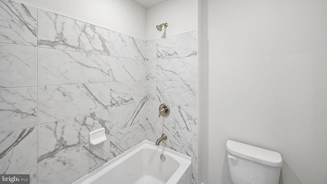 3049 MARTHA WAY, Pennsburg, PA 18073
