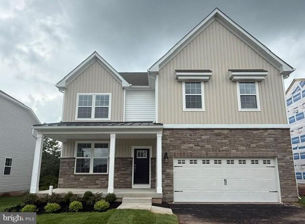 3049 MARTHA WAY, Pennsburg, PA 18073