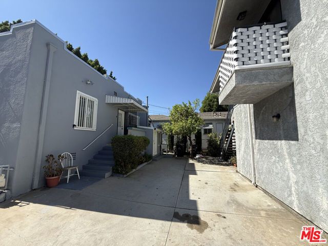 4254 Verdugo Road, Los Angeles, CA 90065