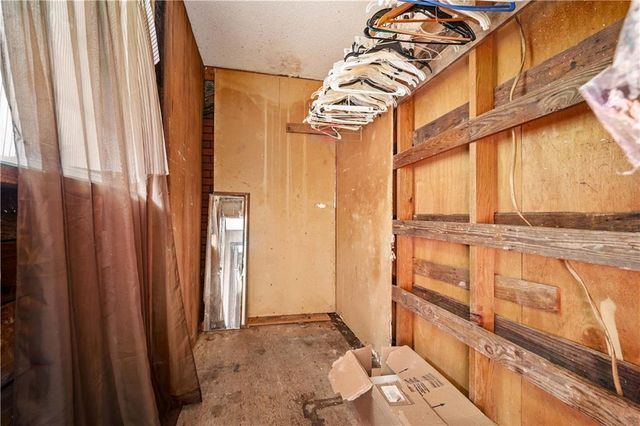 2751 Hamilton Boulevard, Theodore, AL 36582