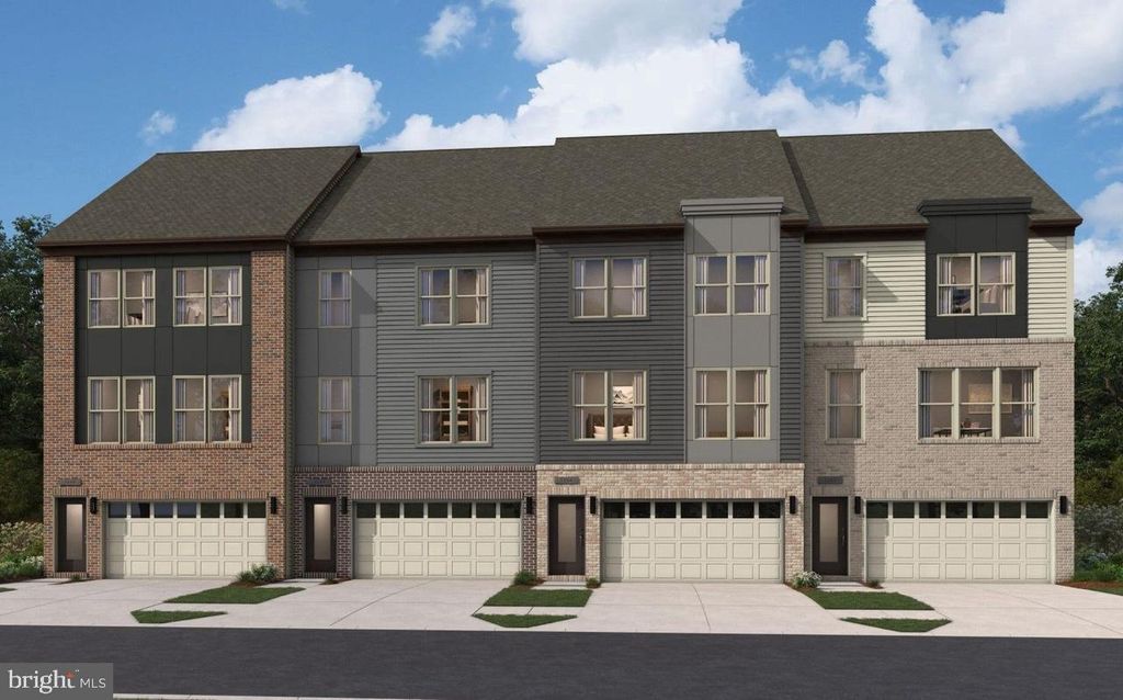8747 NOETHER ST, Manassas, VA 20109