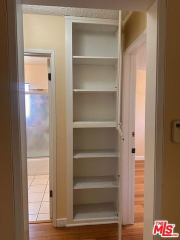 5411 S Centinela Avenue 3, Los Angeles, CA 90066