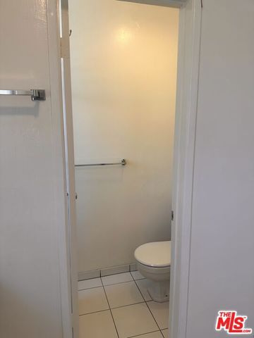 5411 S Centinela Avenue 3, Los Angeles, CA 90066