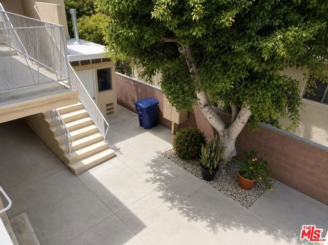5411 S Centinela Avenue 3, Los Angeles, CA 90066