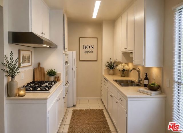 5411 S Centinela Avenue 3, Los Angeles, CA 90066